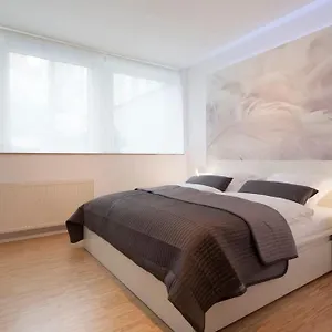 Exclusive 2-room Souterrain Nürnberg